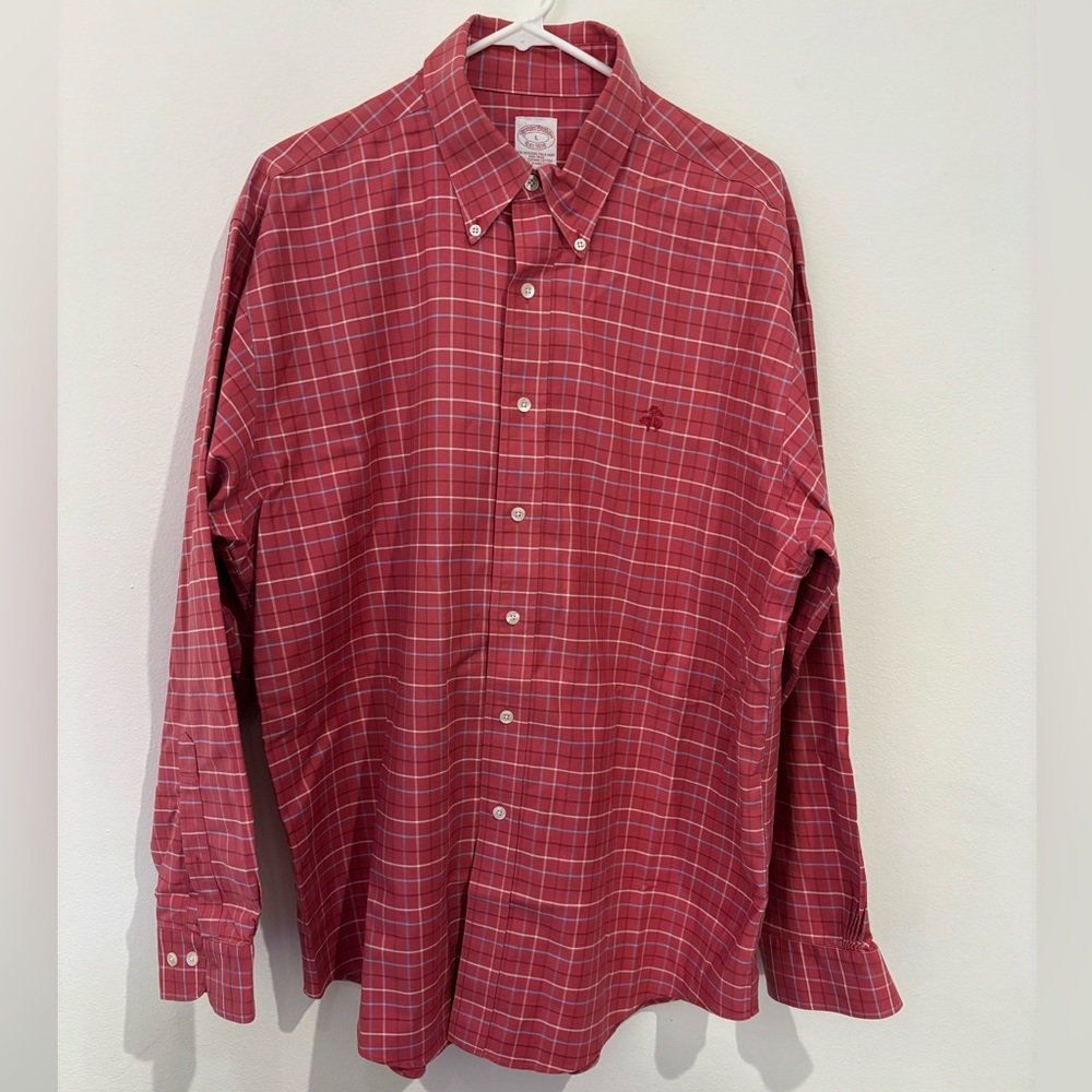Brooks Brothers Logo plaid Button Down Size Large